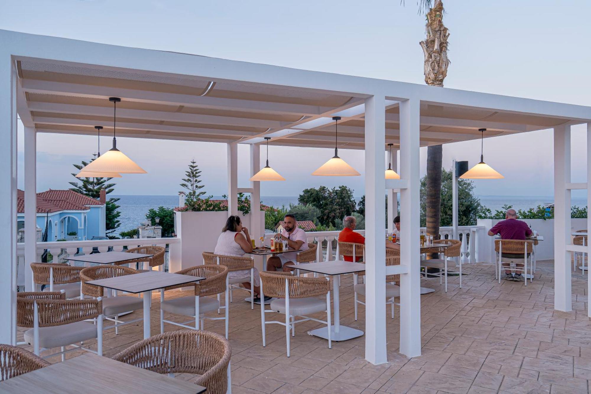 Arkadia Hotel 킵셀리 외부 사진