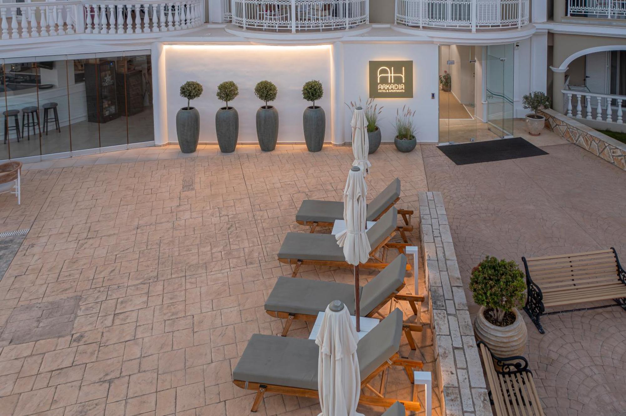 Arkadia Hotel 킵셀리 외부 사진